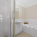 6/39-41 Stephenson Street, PIALBA, QLD 4655 AUS