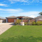 16 Murphy Street, POINT VERNON, QLD 4655 AUS