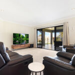 16 Murphy Street, POINT VERNON, QLD 4655 AUS