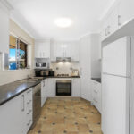 16 Sharyn Court, POINT VERNON, QLD 4655 AUS