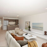 2/17 Eli Court, KAWUNGAN, QLD 4655 AUS