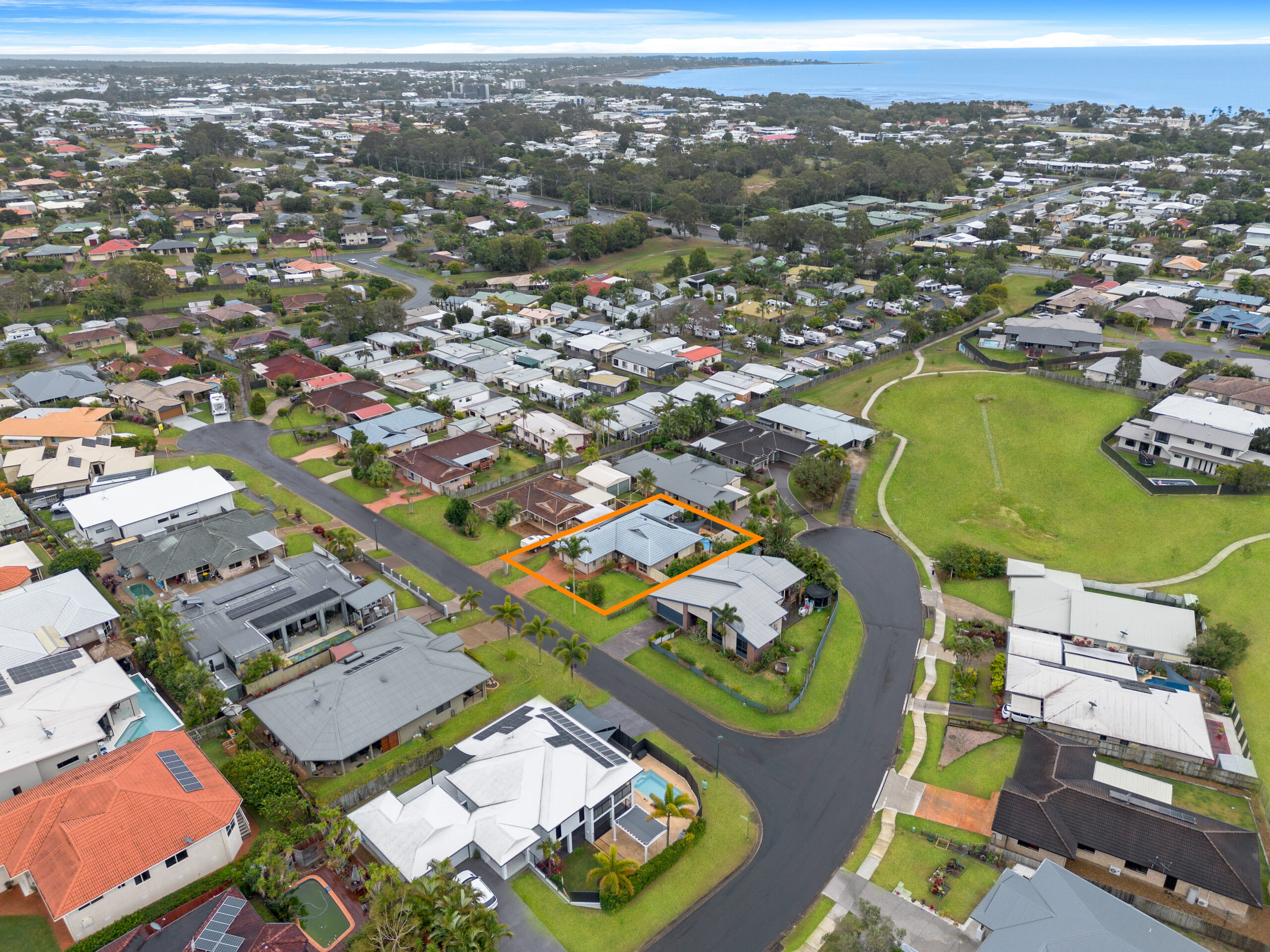 5 Pohlmann Court, SCARNESS, QLD 4655 AUS