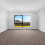 4 Bergamot Court, NIKENBAH, QLD 4655 AUS