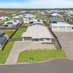 4 Bergamot Court, NIKENBAH, QLD 4655 AUS