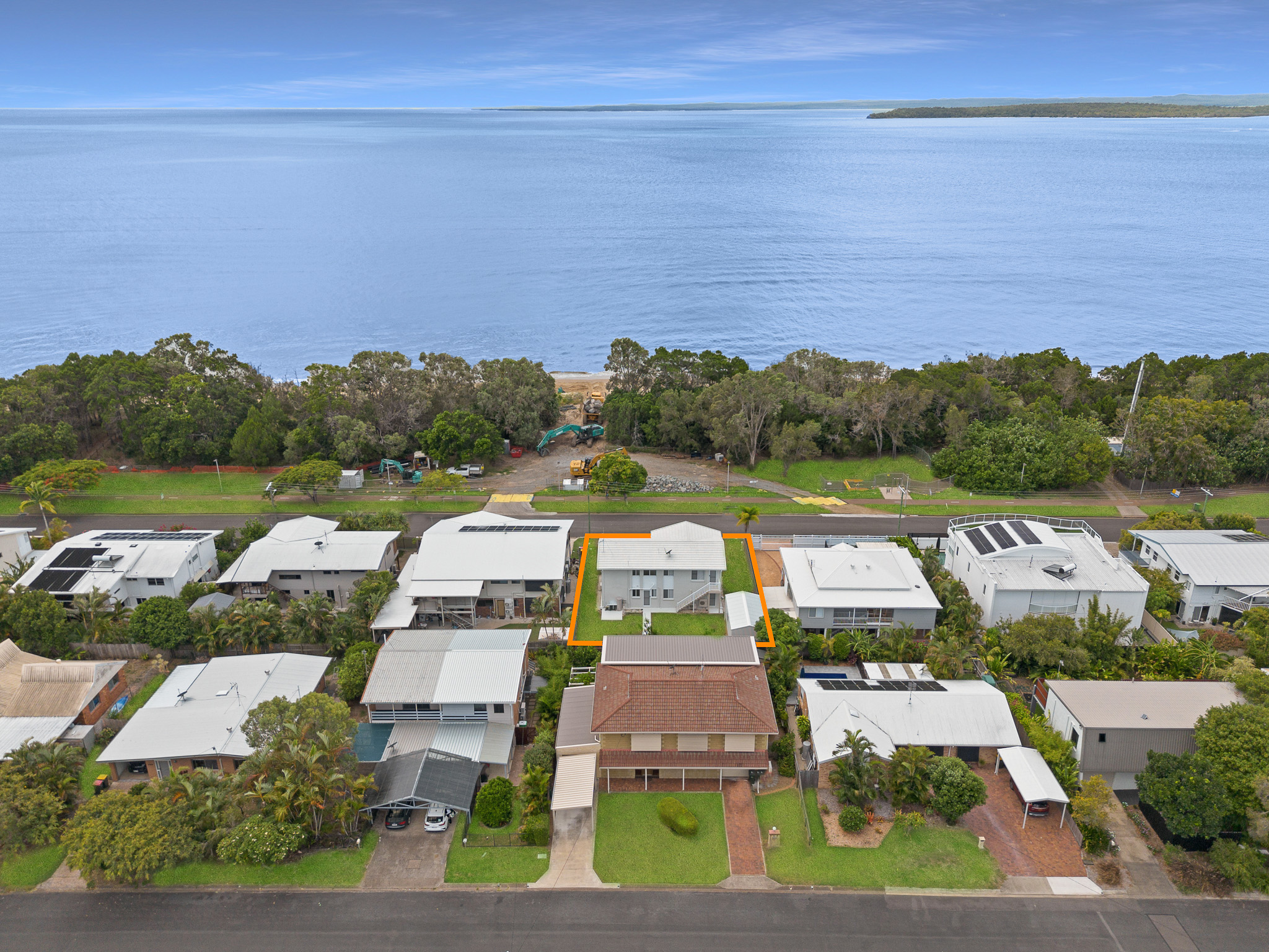 596 Esplanade, HERVEY BAY DC, QLD 4655 AUS