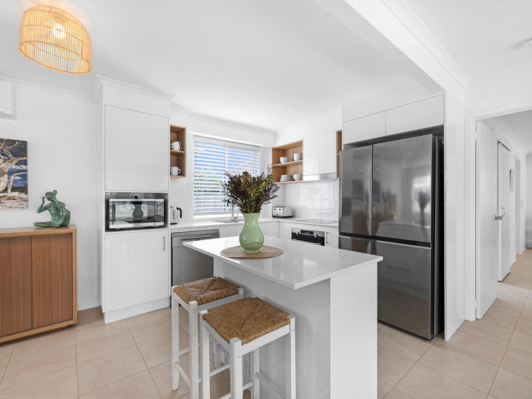 596 Esplanade, HERVEY BAY DC, QLD 4655 AUS