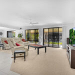 14 Polson Street, POINT VERNON, QLD 4655 AUS