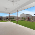 11 Sailaway Circuit, ELI WATERS, QLD 4655 AUS