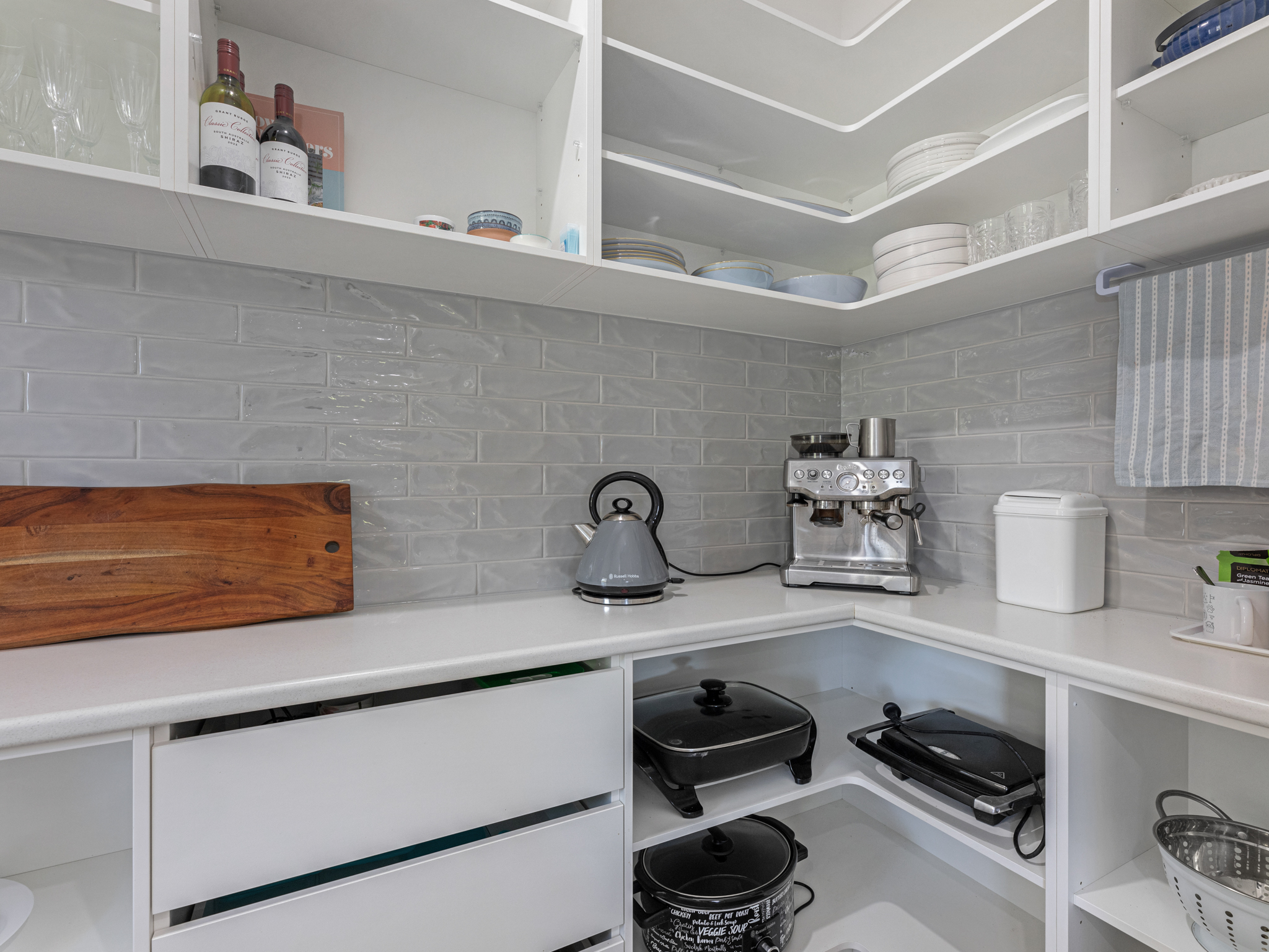 1/835 Boat Harbour Drive 'THE ANCHORAGE