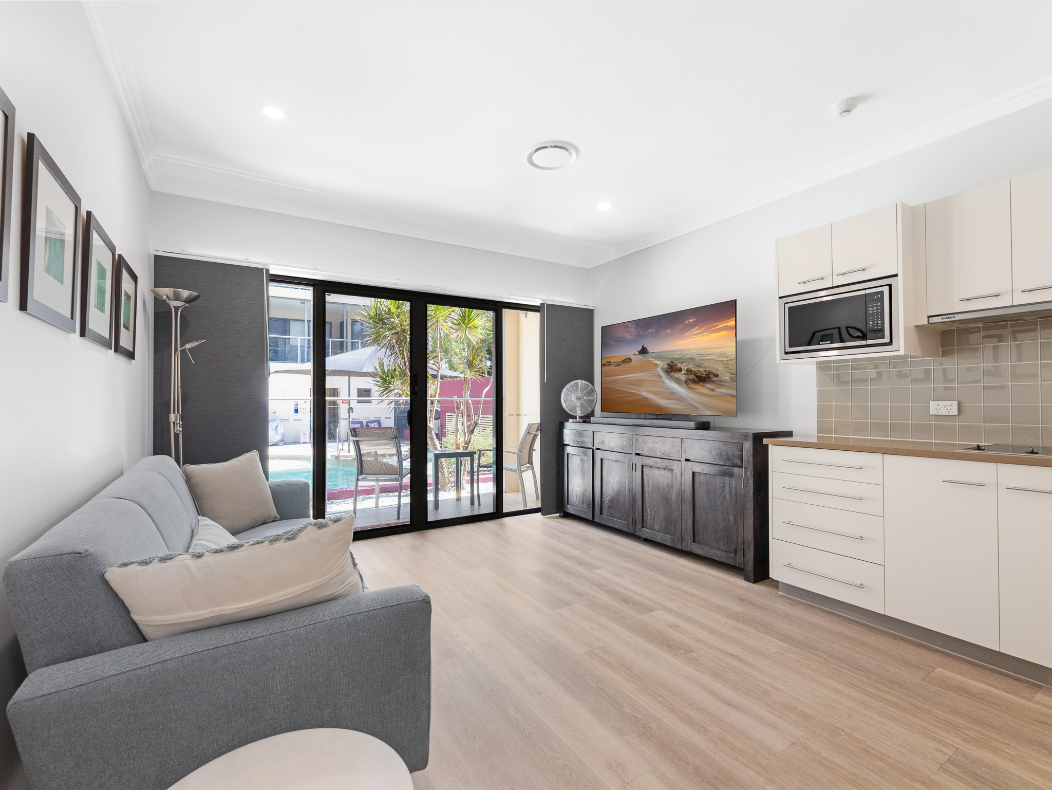 103/350 Esplanade, SCARNESS, QLD 4655 AUS