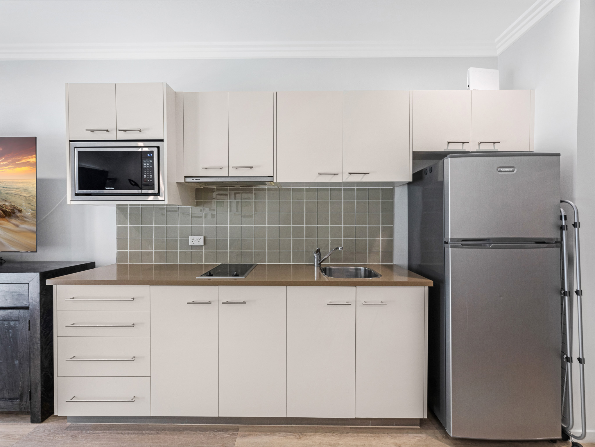 103/350 Esplanade, SCARNESS, QLD 4655 AUS