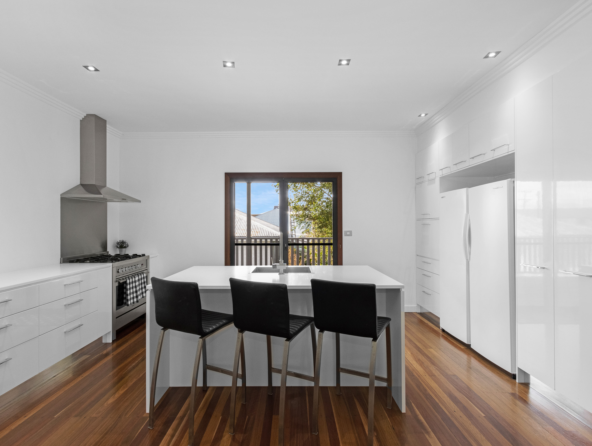 28 Dayman Street, URANGAN, QLD 4655 AUS