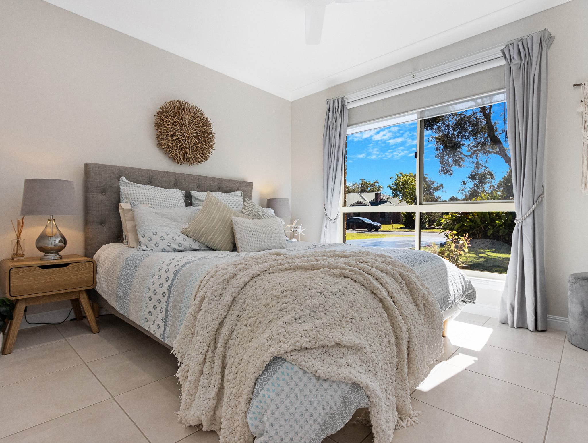 6 Rosewood Avenue, WONDUNNA, QLD 4655 AUS