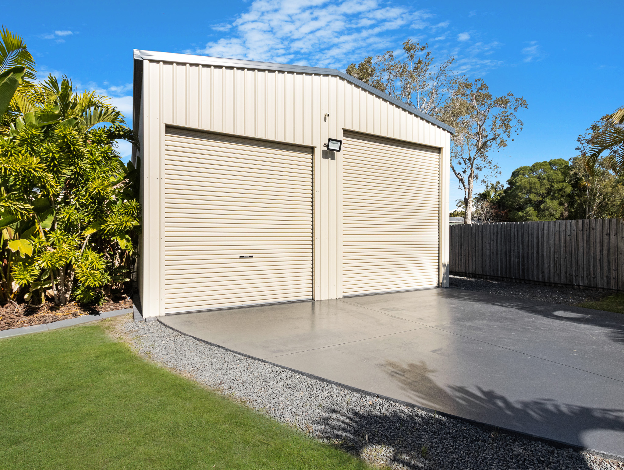 6 Rosewood Avenue, WONDUNNA, QLD 4655 AUS