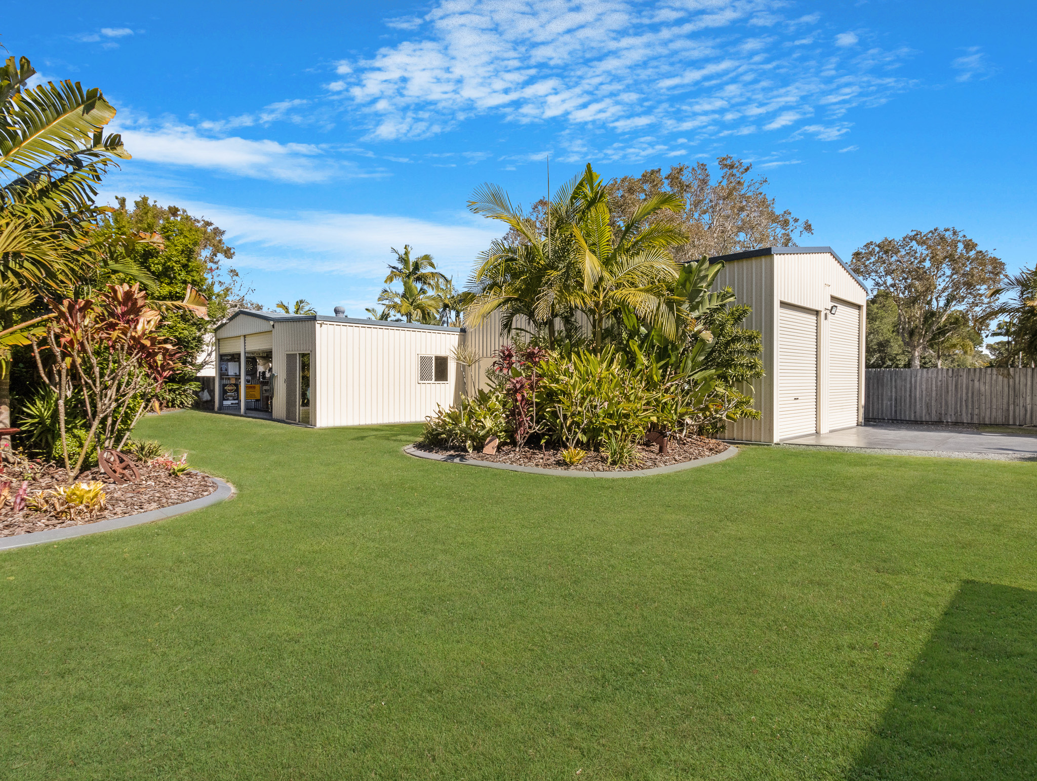 6 Rosewood Avenue, WONDUNNA, QLD 4655 AUS