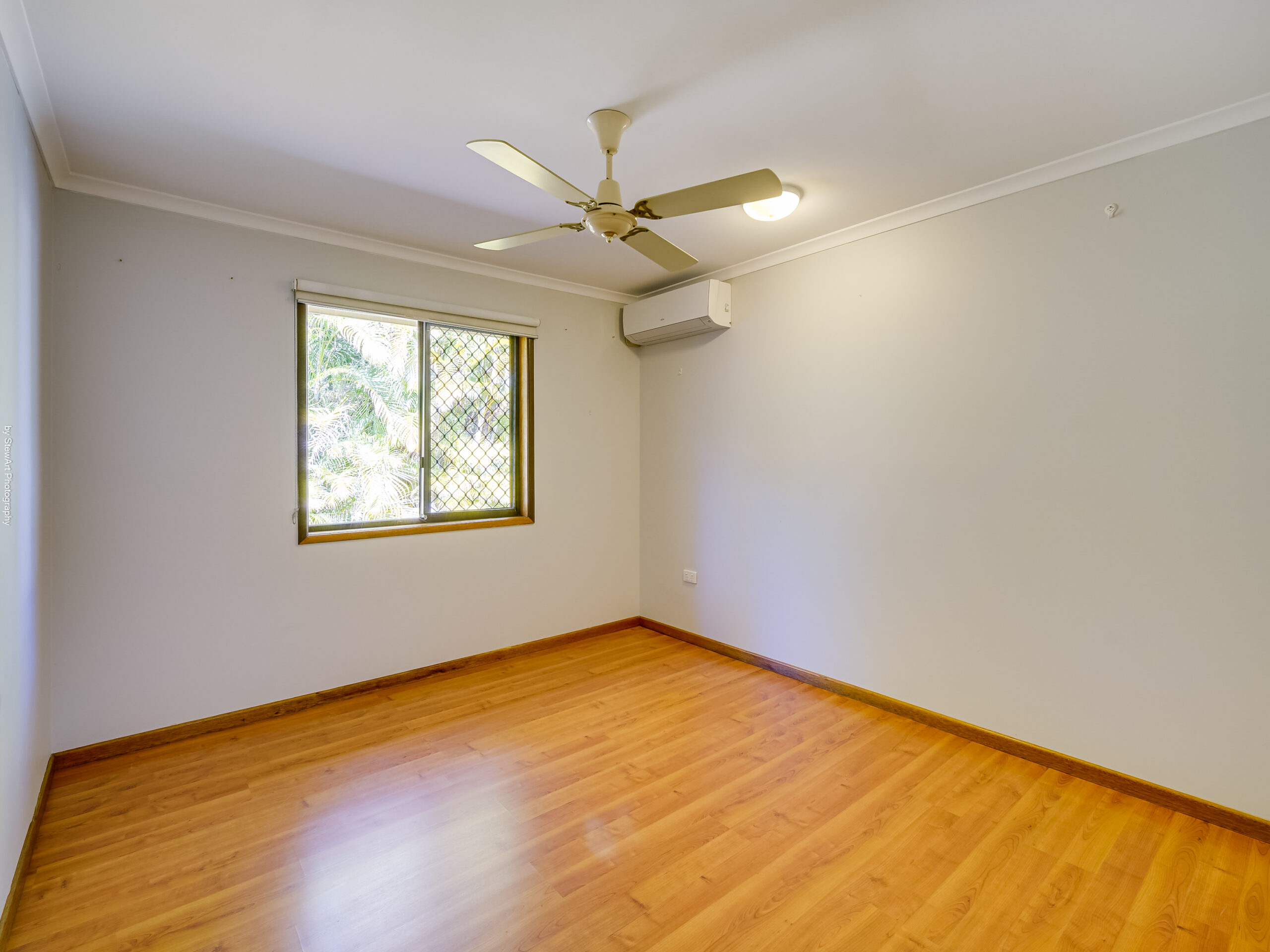 424 Boat Harbour Drive, TORQUAY, QLD 4655 AUS
