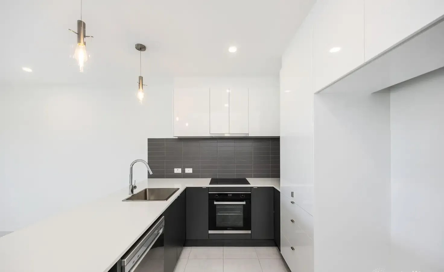 1/30 Lady Elliot Crescent, ELI WATERS, QLD 4655 AUS