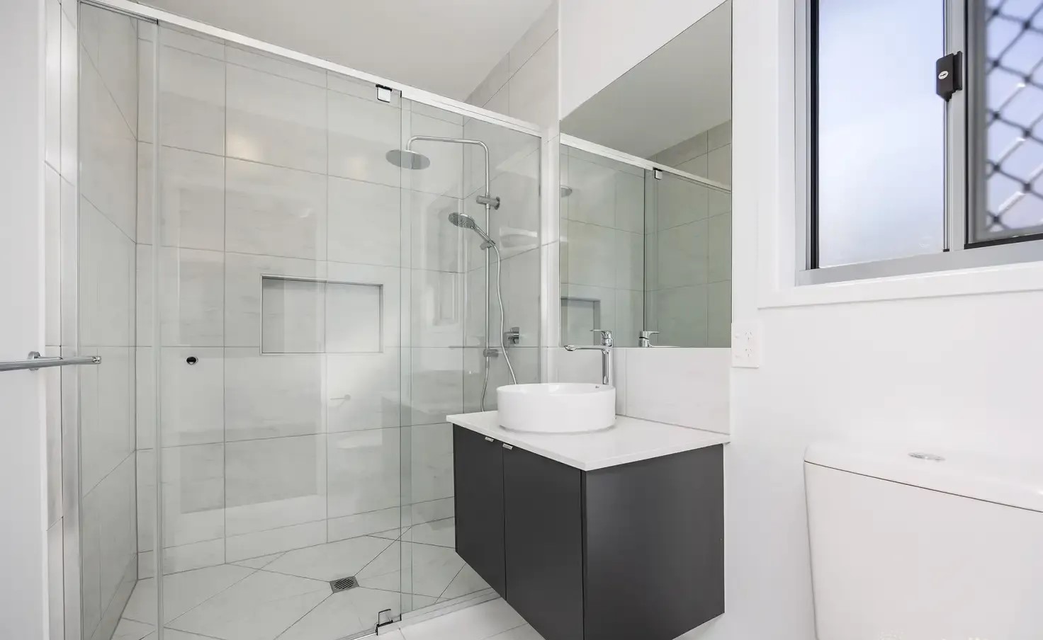 1/30 Lady Elliot Crescent, ELI WATERS, QLD 4655 AUS