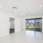 1/30 Lady Elliot Crescent, ELI WATERS, QLD 4655 AUS