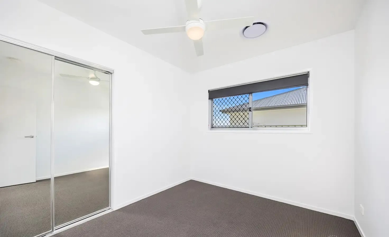 1/30 Lady Elliot Crescent, ELI WATERS, QLD 4655 AUS