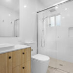 18/5 SERENITY DRIVE, ELI WATERS, QLD 4655 AUS