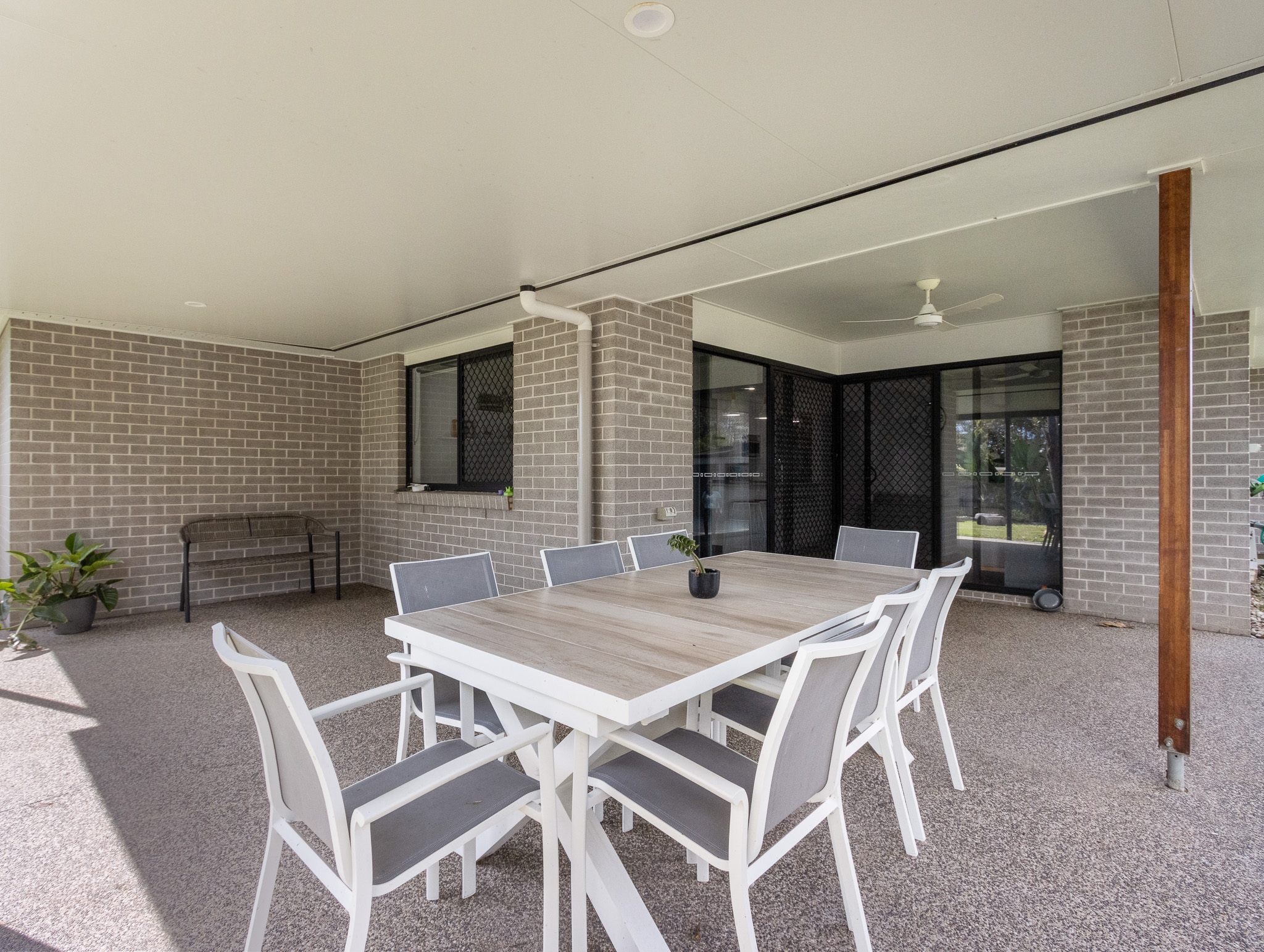 5 Rosa Court, URANGAN, QLD 4655 AUS