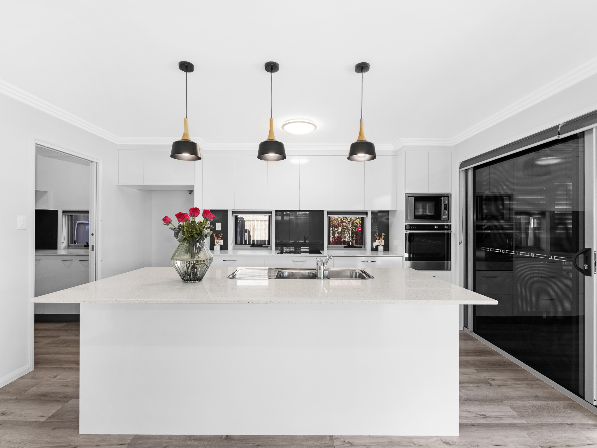 5 Eli Court, KAWUNGAN, QLD 4655 AUS