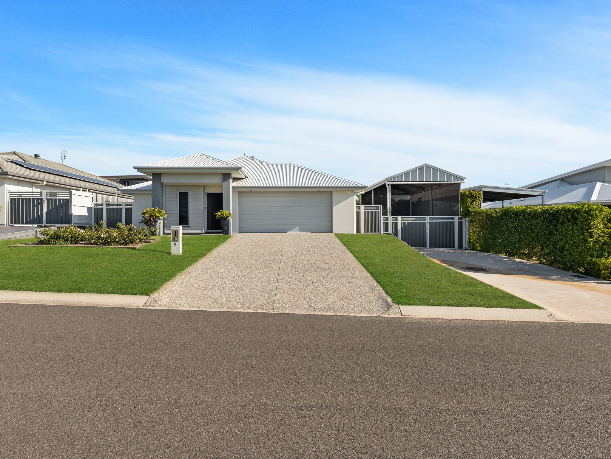 5 Eli Court, KAWUNGAN, QLD 4655 AUS