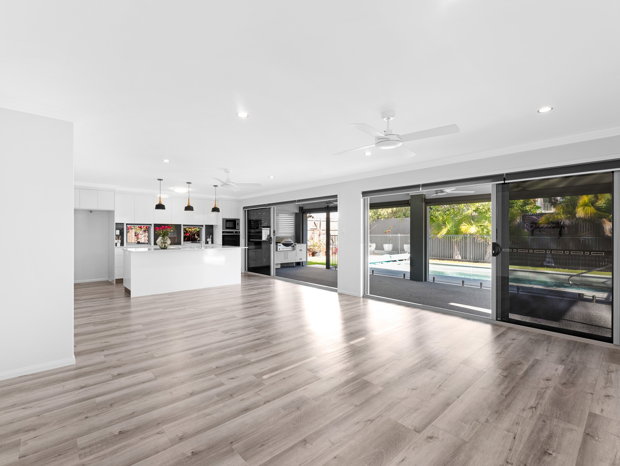 5 Eli Court, KAWUNGAN, QLD 4655 AUS