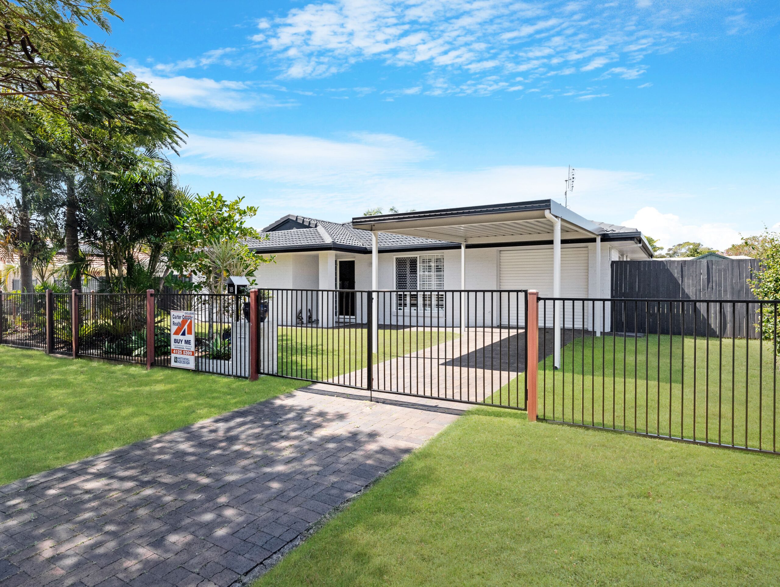 18 Lido Parade, URANGAN, QLD 4655 AUS