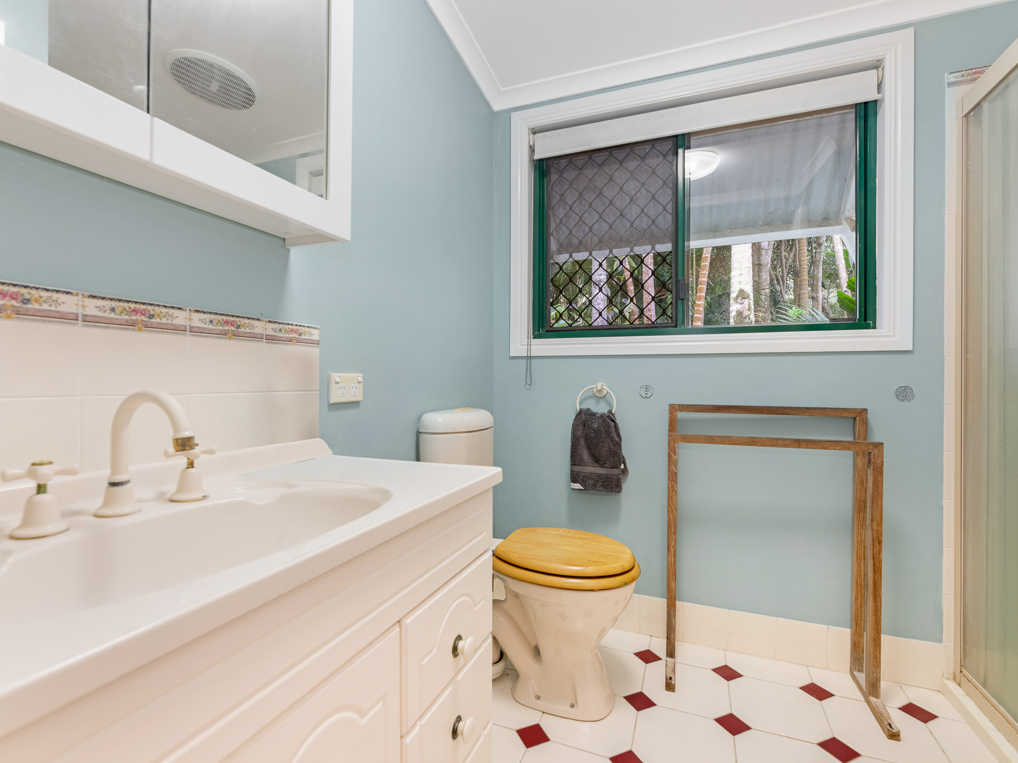 1064 Pialba Burrum Heads Road, CRAIGNISH, QLD 4655 AUS