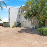 5/3 Beach Road, PIALBA, QLD 4655 AUS