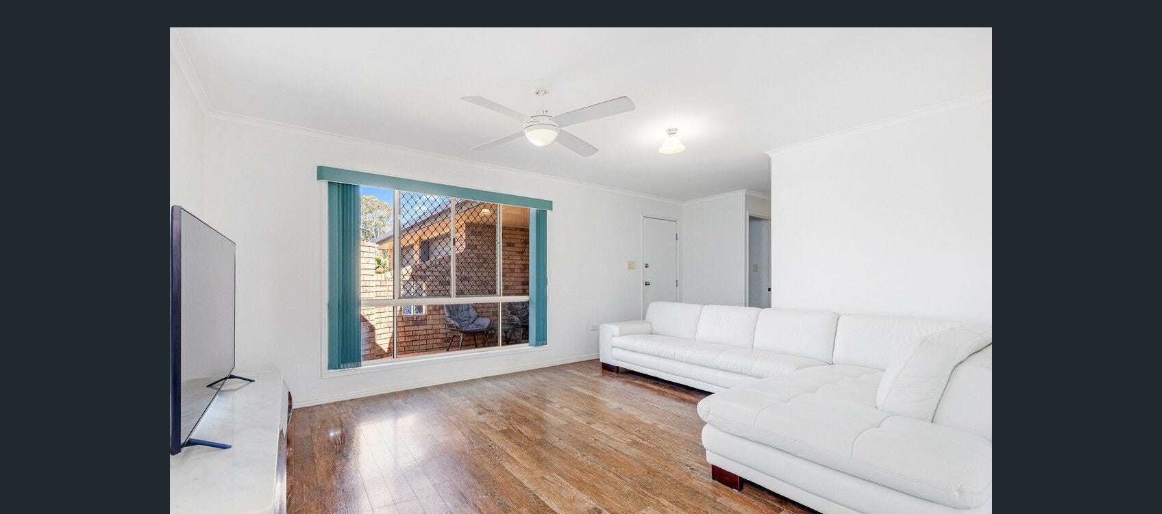 2 Bowerbird Avenue, ELI WATERS, QLD 4655 AUS