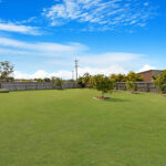 4 Walkers Road, URANGAN, QLD 4655 AUS