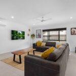 4 Walkers Road, URANGAN, QLD 4655 AUS