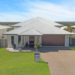 15 Sandy View Drive, NIKENBAH, QLD 4655 AUS