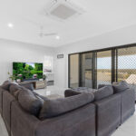 15 Sandy View Drive, NIKENBAH, QLD 4655 AUS