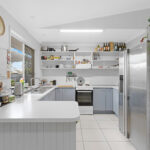 11 Owen Crescent, URANGAN, QLD 4655 AUS