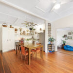 9 Mant Street, POINT VERNON, QLD 4655 AUS