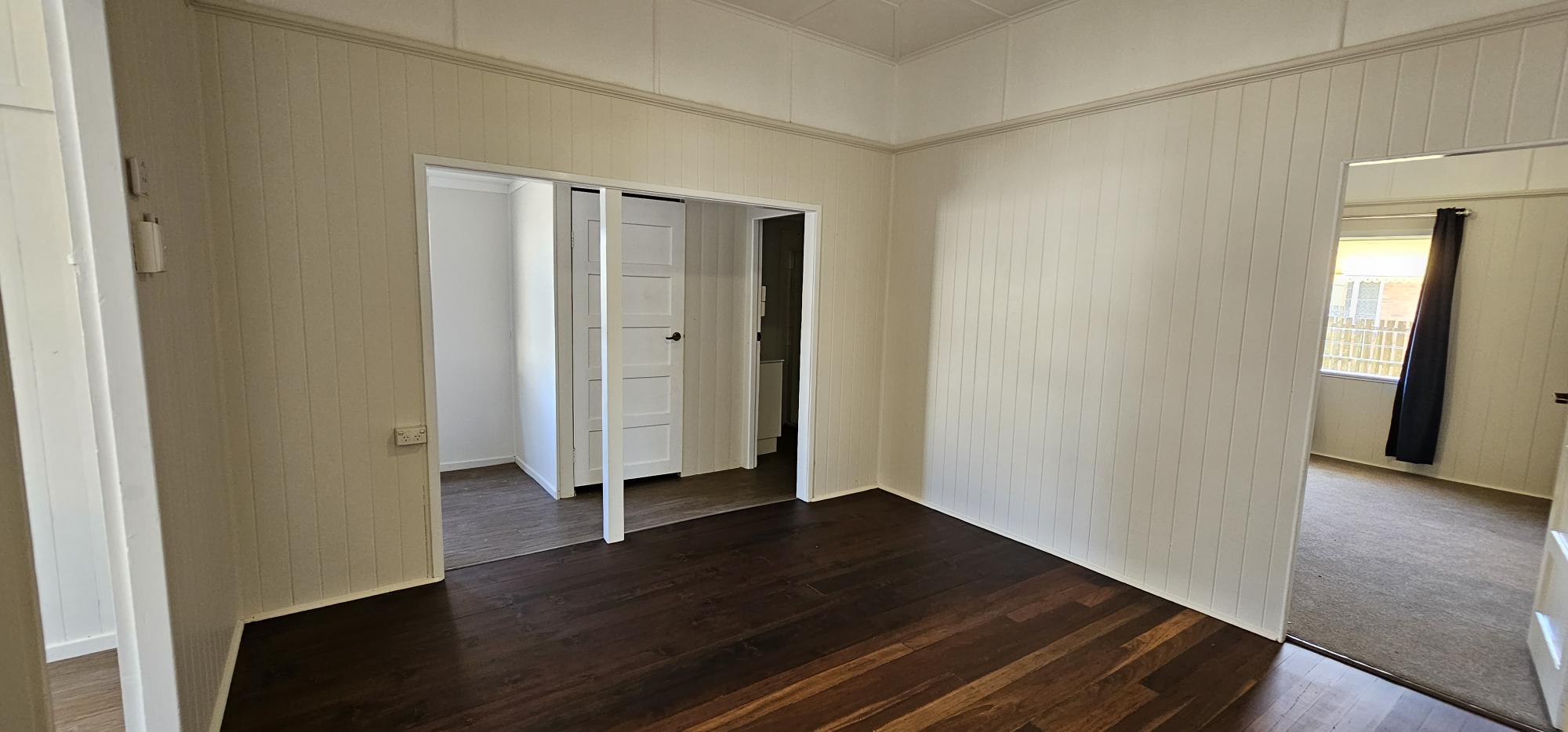 117a Esplanade, POINT VERNON, QLD 4655 AUS