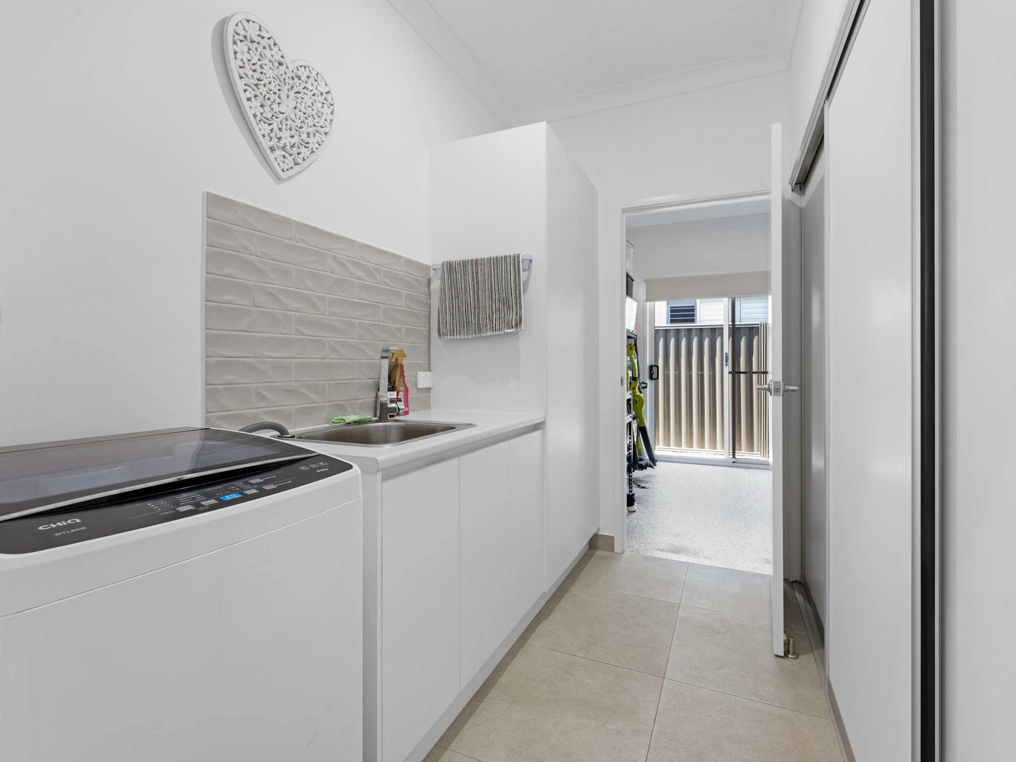 1/835 Boat Harbour Drive 'THE ANCHORAGE