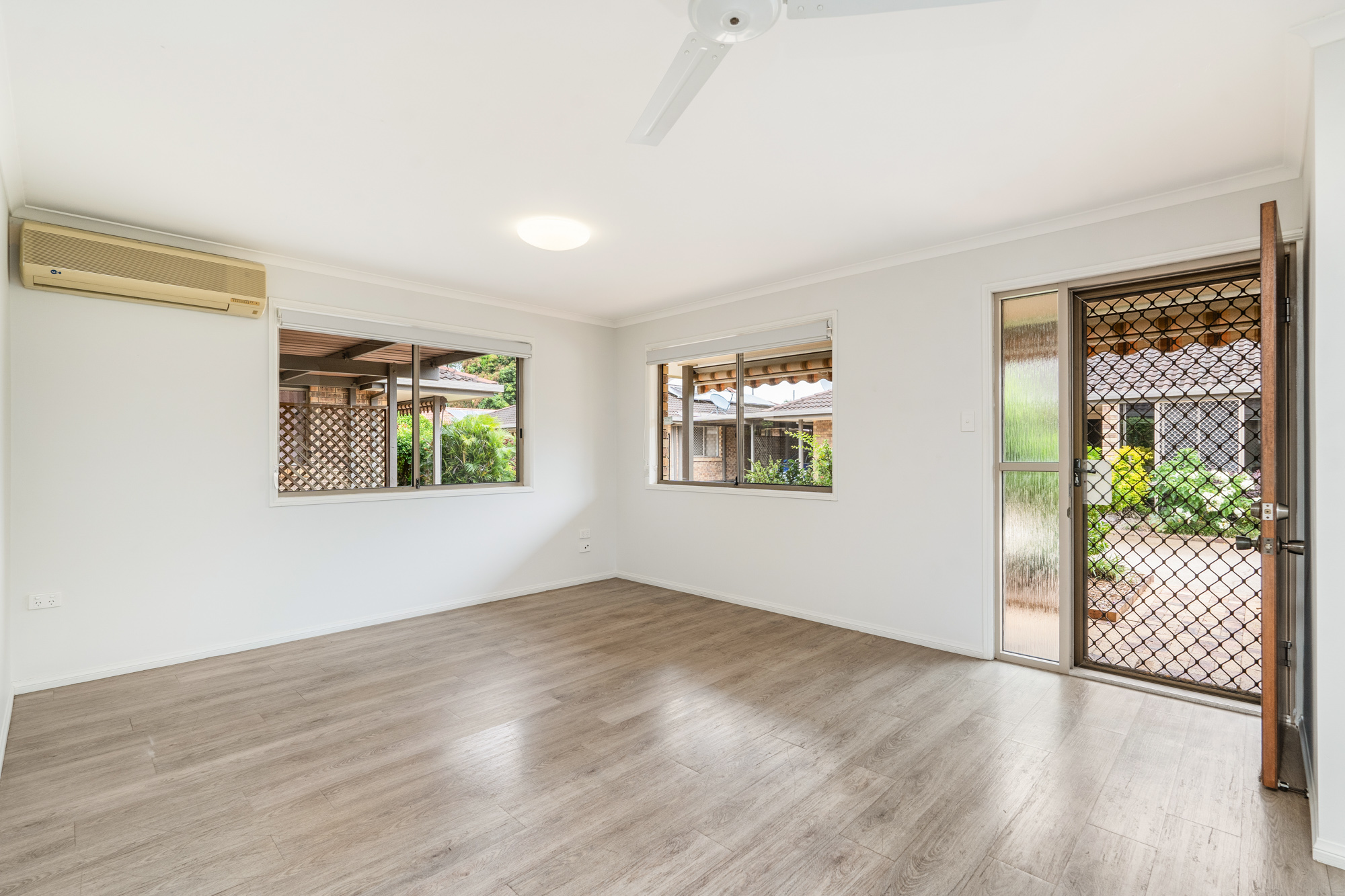 12/230 Torquay Terrace, TORQUAY, QLD 4655 AUS