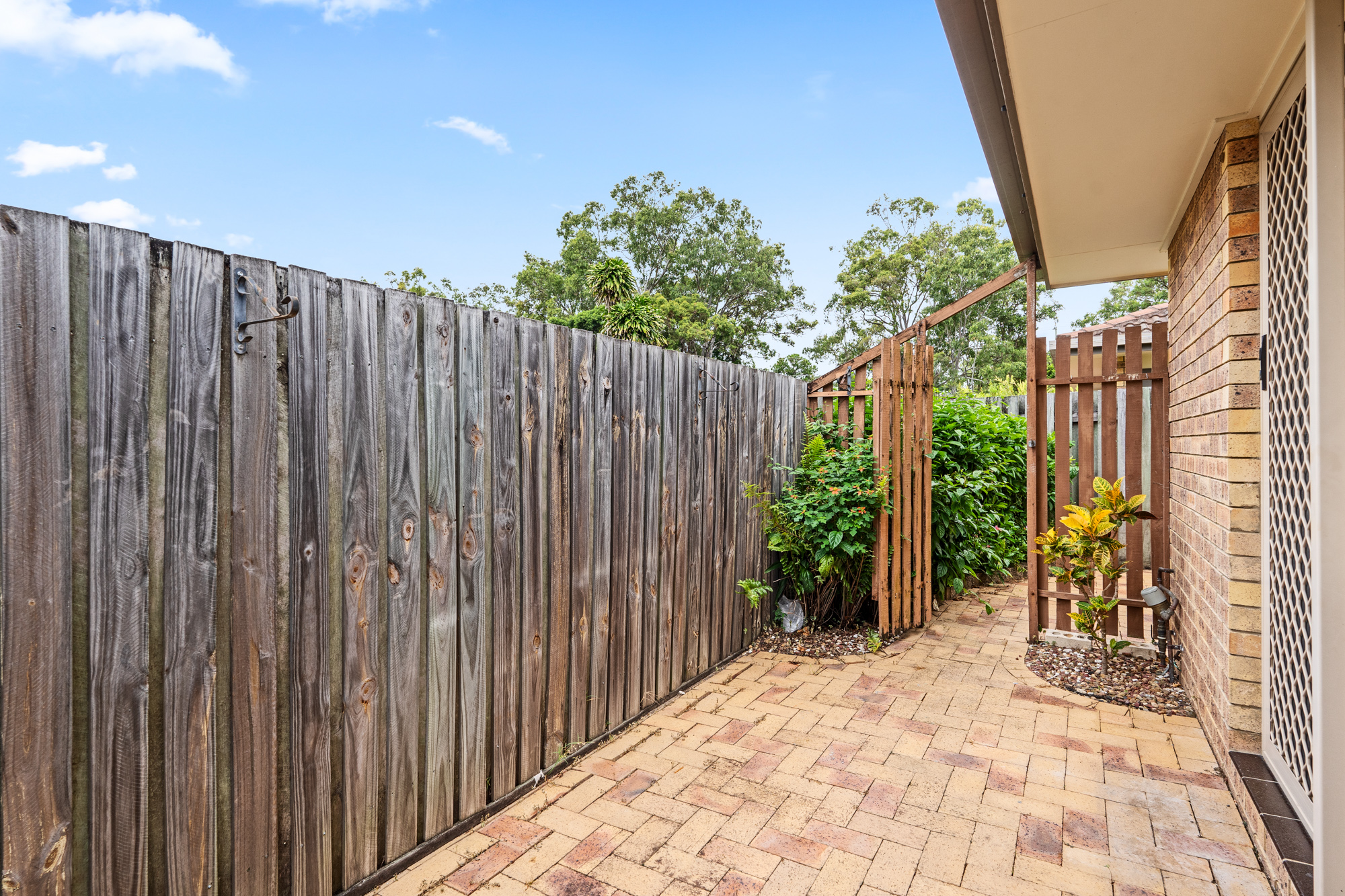 12/230 Torquay Terrace, TORQUAY, QLD 4655 AUS