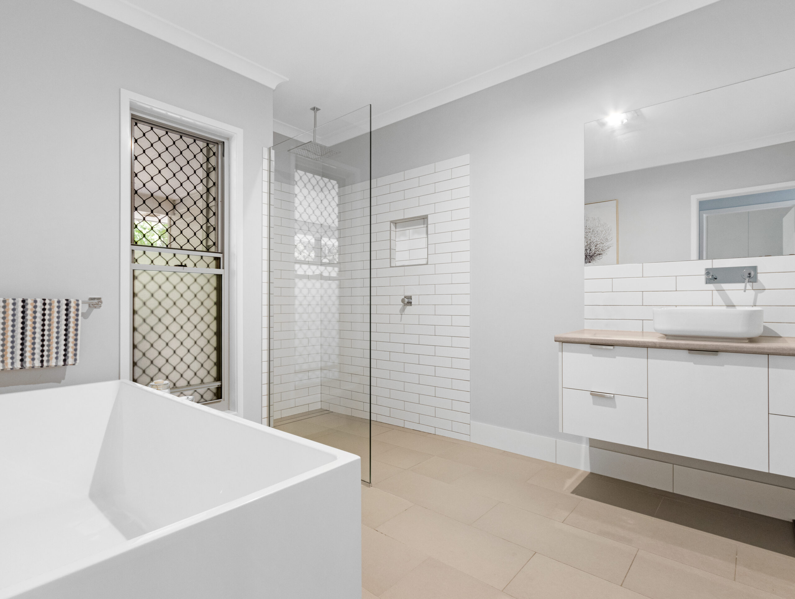 22 Parview Drive, CRAIGNISH, QLD 4655 AUS