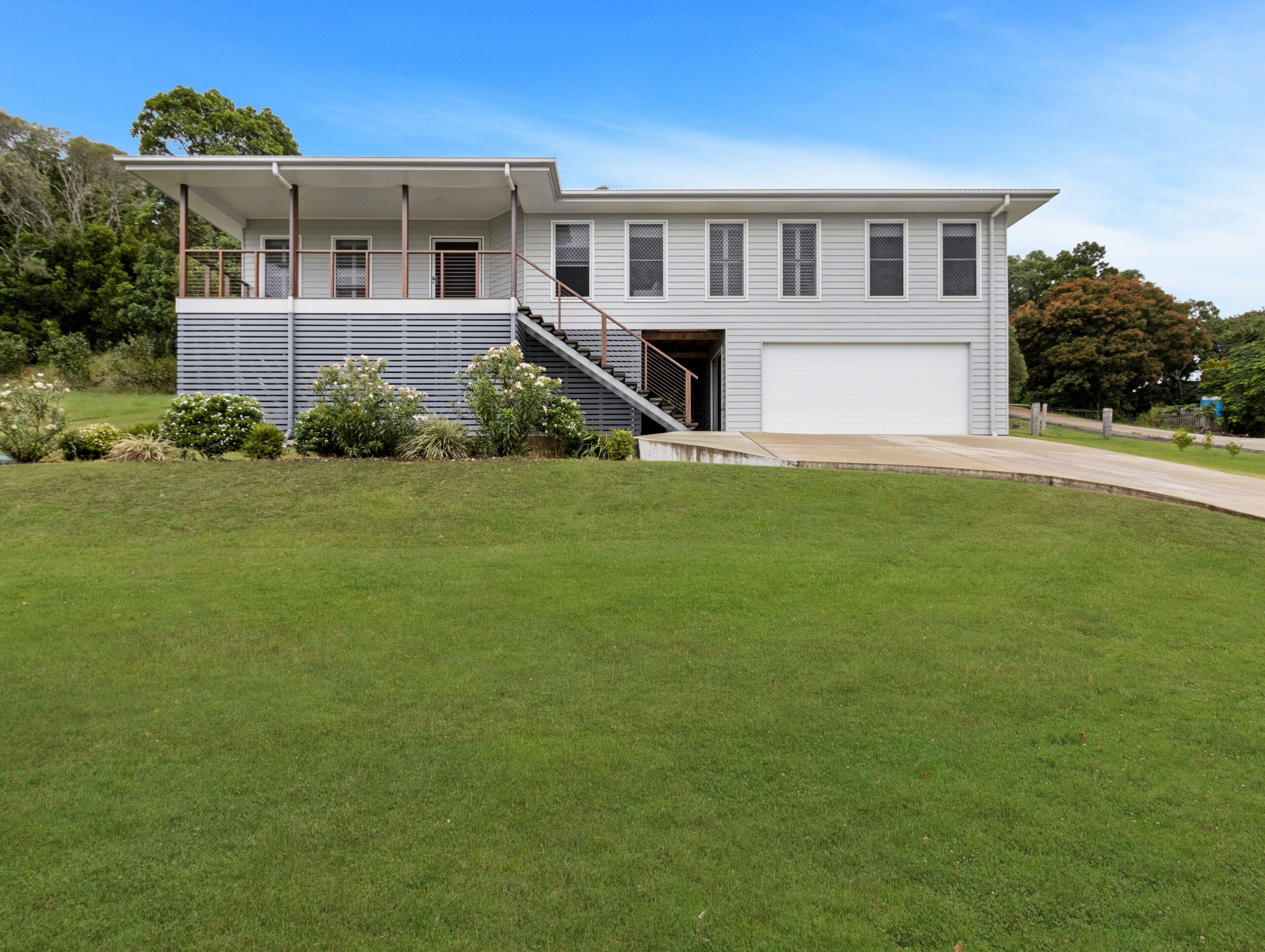 22 Parview Drive, CRAIGNISH, QLD 4655 AUS