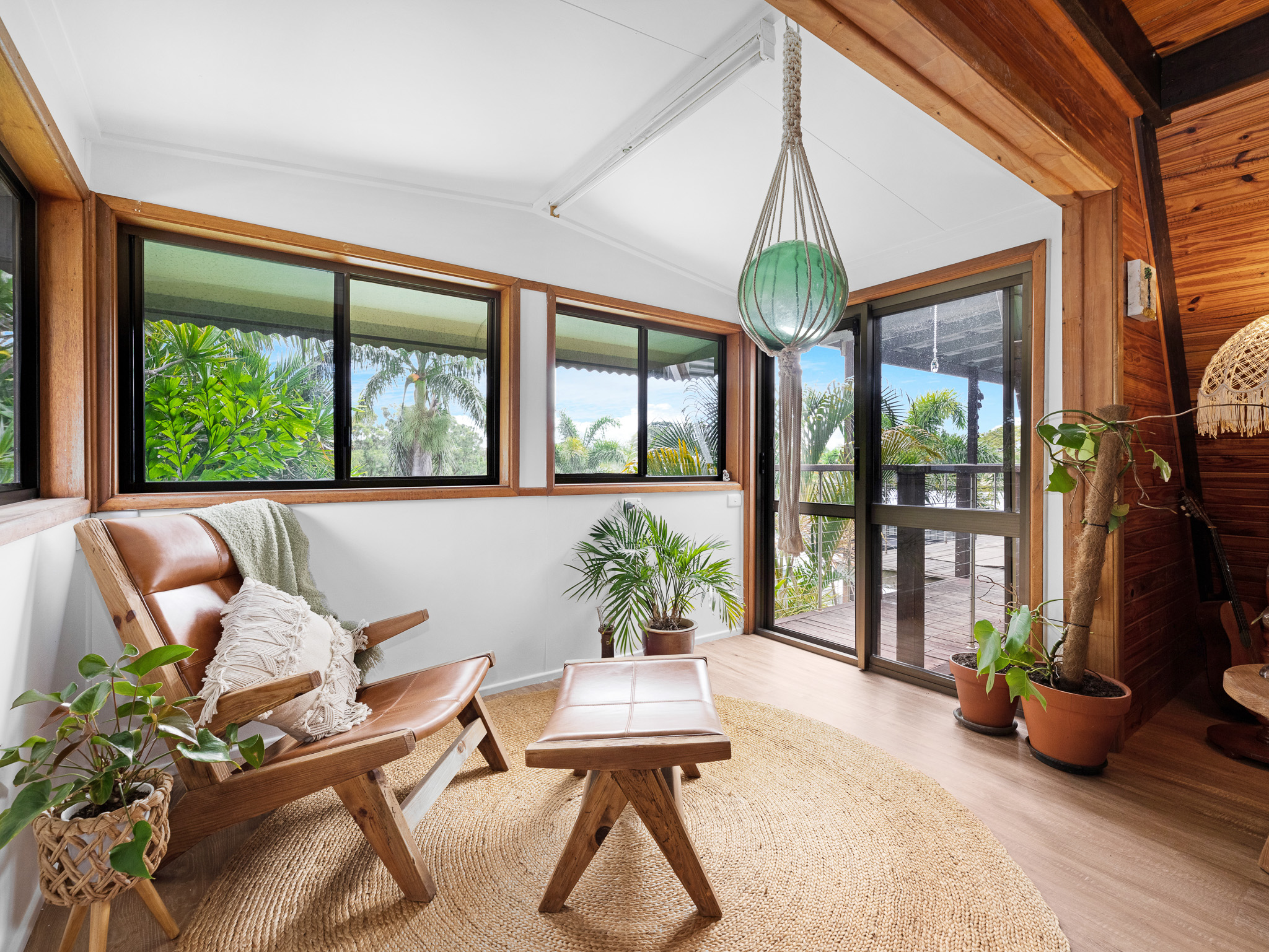 6 Bruce Street, TORQUAY, QLD 4655 AUS