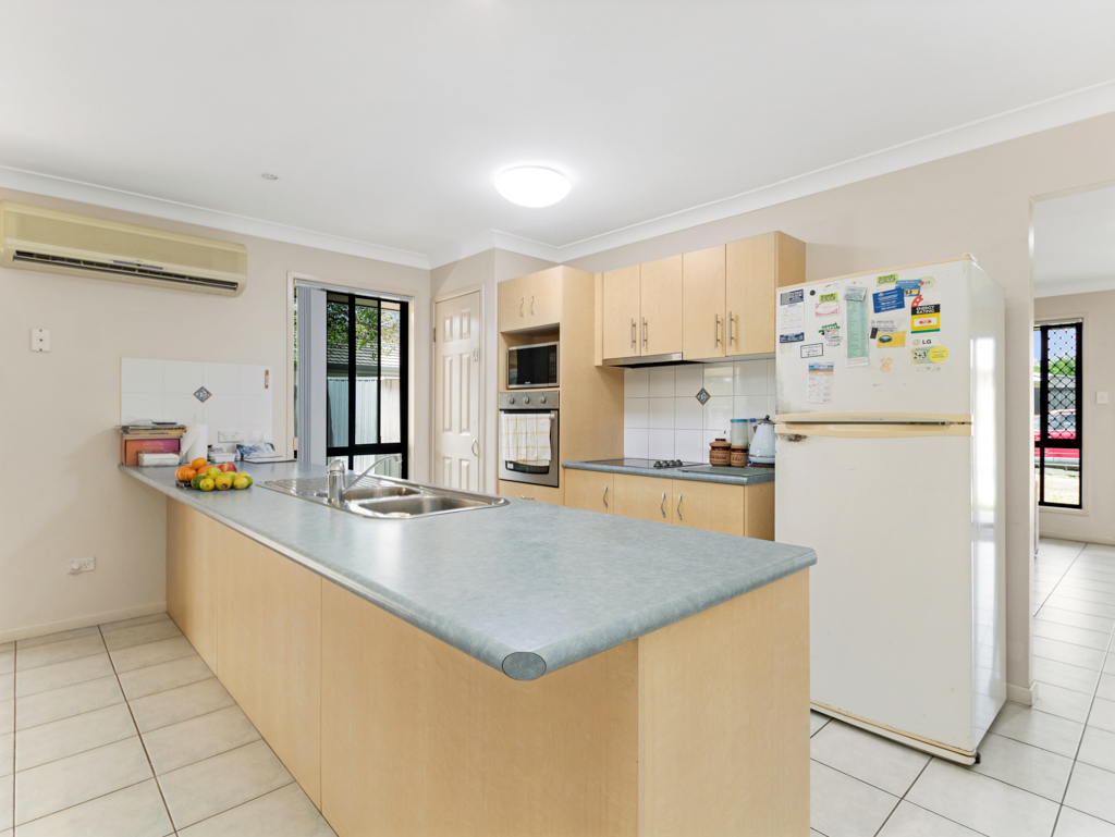 1/60 St Joseph Drive, URRAWEEN, QLD 4655 AUS