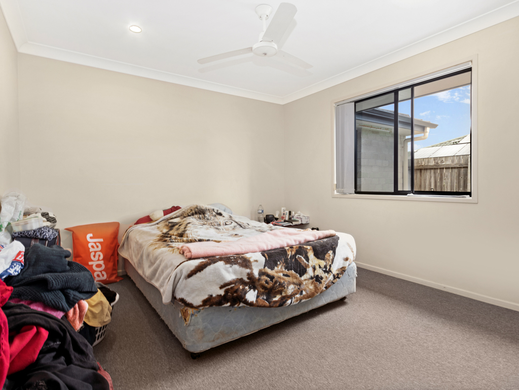 1/60 St Joseph Drive, URRAWEEN, QLD 4655 AUS