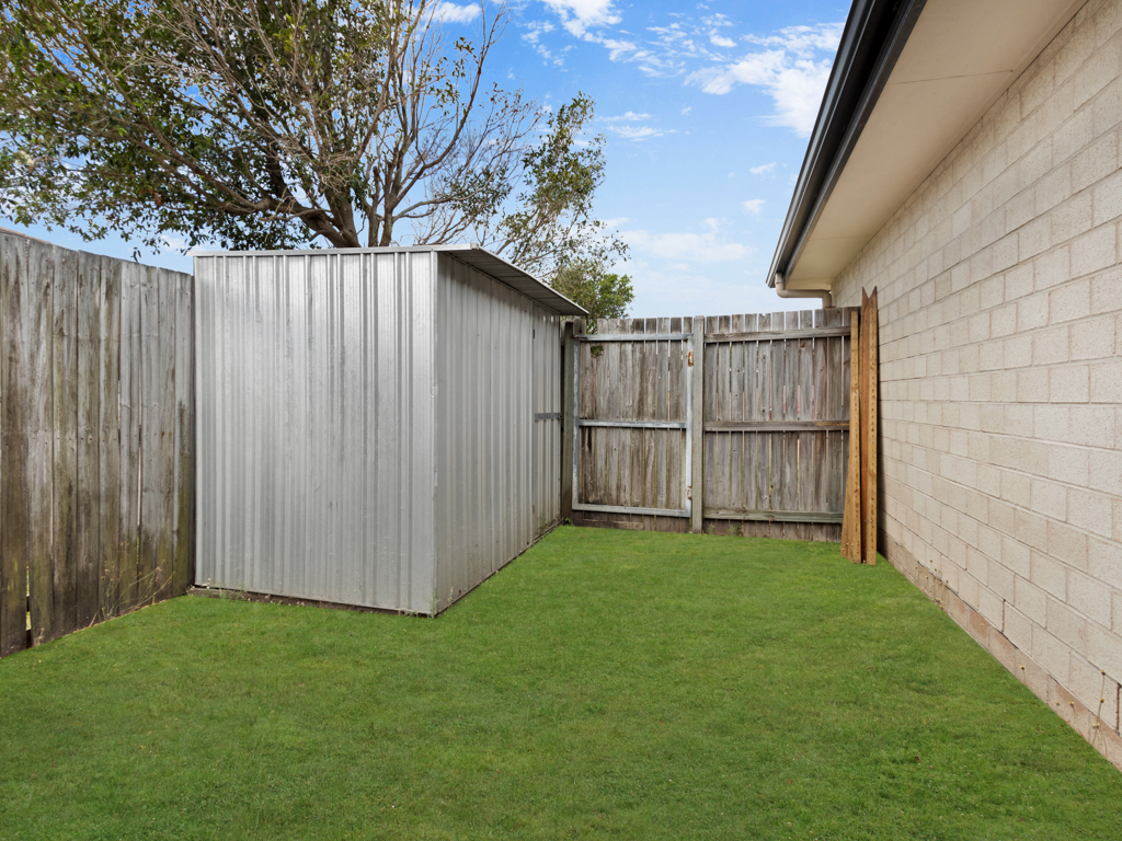 1/60 St Joseph Drive, URRAWEEN, QLD 4655 AUS