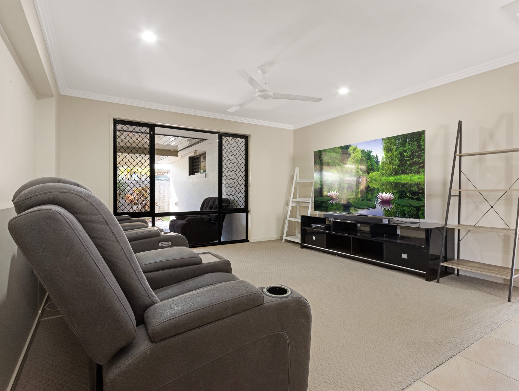 36 Saint Joseph Drive, URRAWEEN, QLD 4655 AUS